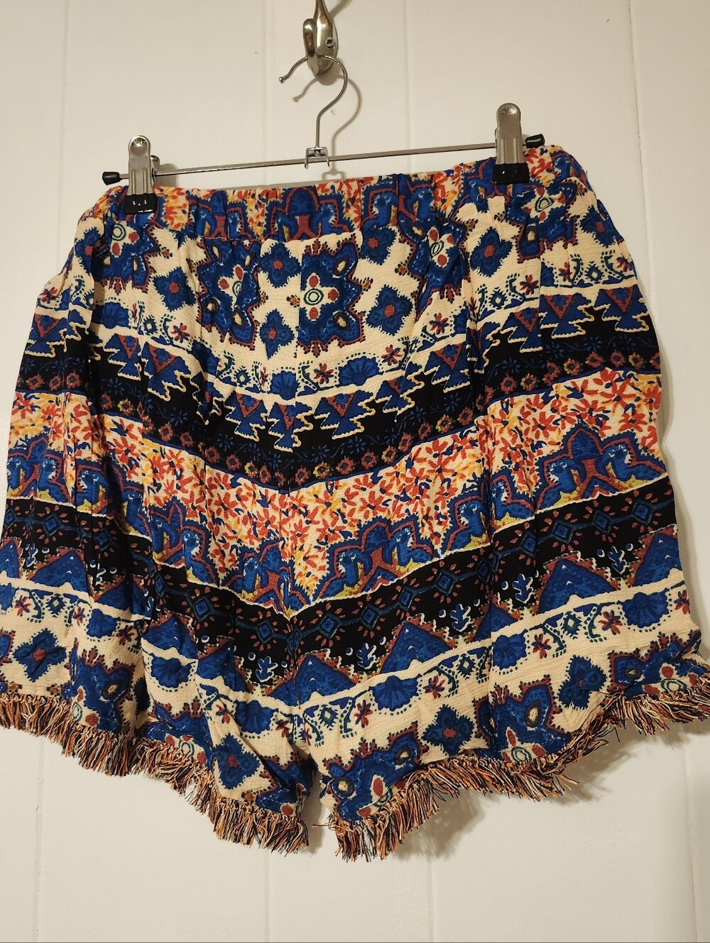 Nwt Hayden Los Angeles Boho Printed Fringe Women’s Shorts - Medium - Picture 3 of 5